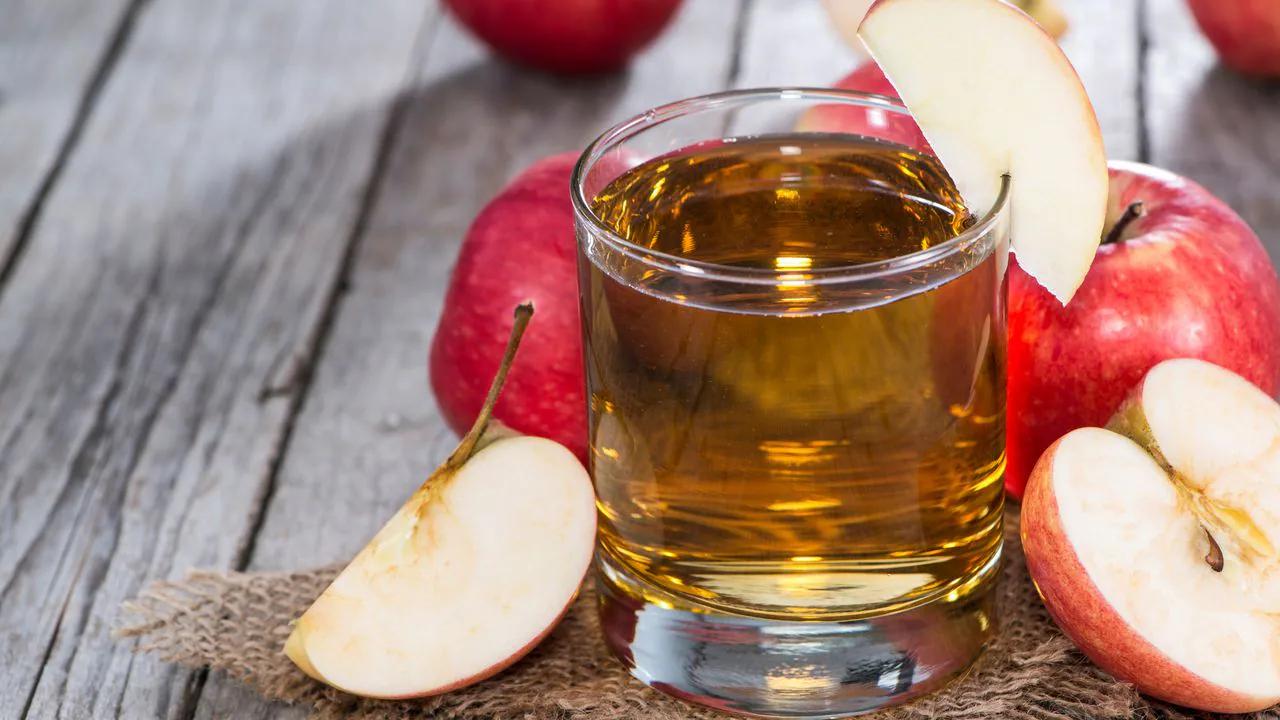Jugo de manzana para bebé recién nacido: Beneficios y preparación - Cómo preparar el jugo de manzana para expulsar las heces jugo de manzana para bebe recien nacido - Cómo preparar el jugo de manzana para expulsar las heces