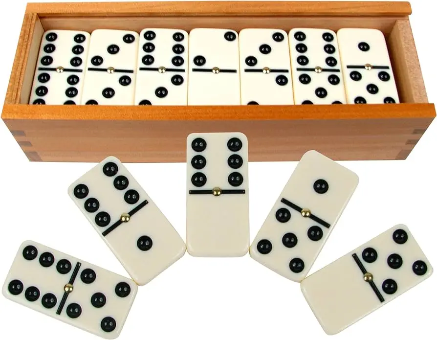 domino juego de mesa - Cuál es el origen del dominó