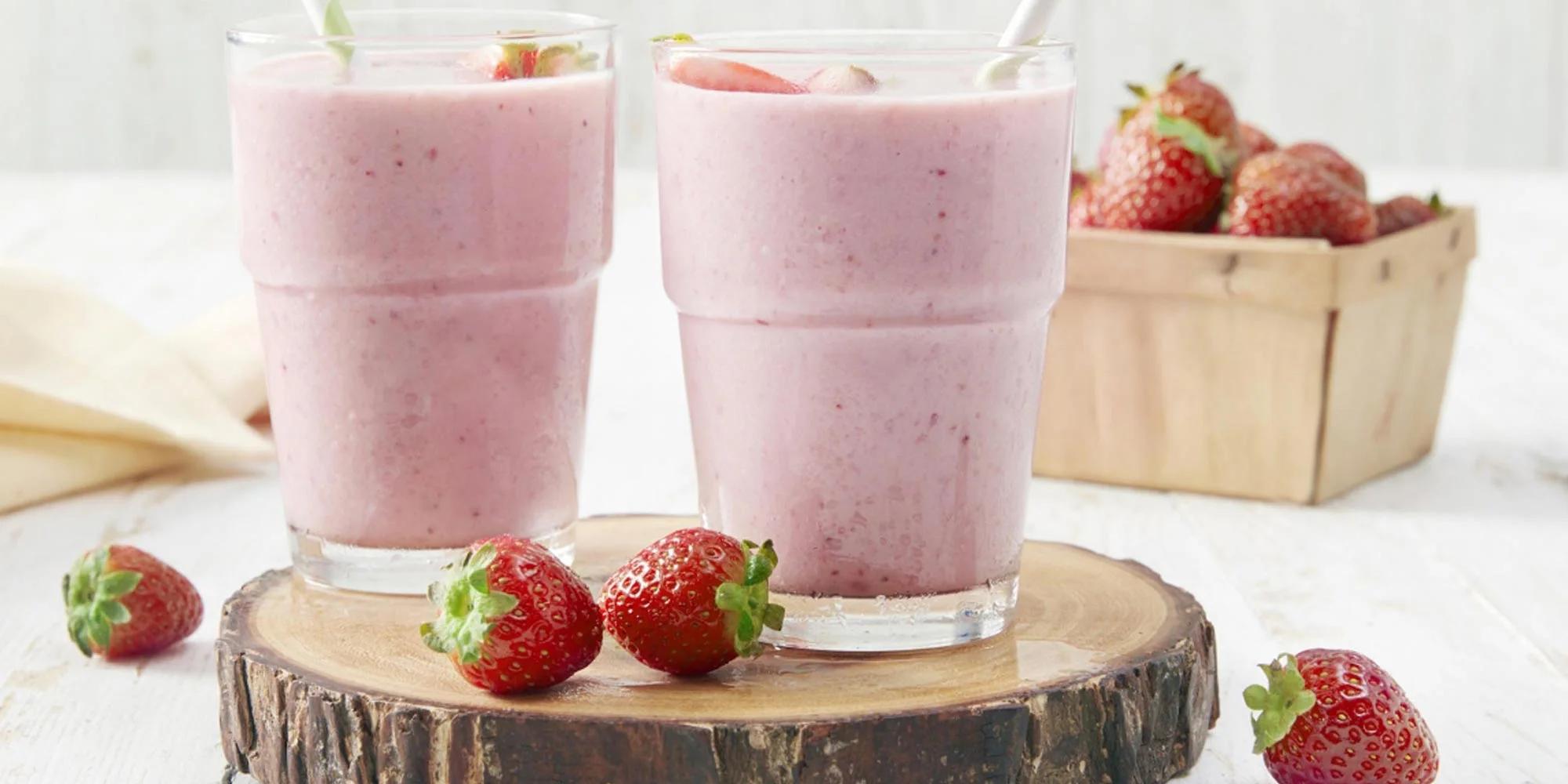 Jugo de naranja, banana y frutilla: una deliciosa y saludable combinación - Cuántas calorías tiene un vaso de licuado de banana y frutilla jugo de naranja banana y frutilla - Cuántas calorías tiene un vaso de licuado de banana y frutilla