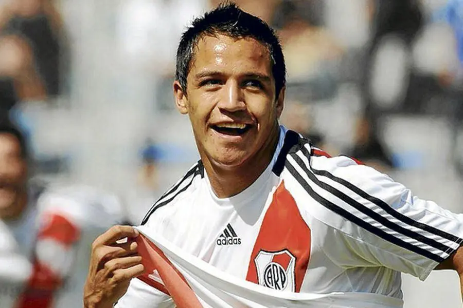 En qué año jugó Alexis Sánchez en River Plate - Cuántos equipos ha estado Alexis Sánchez en que año jugo alexis sanchez en river - Cuántos equipos ha estado Alexis Sánchez