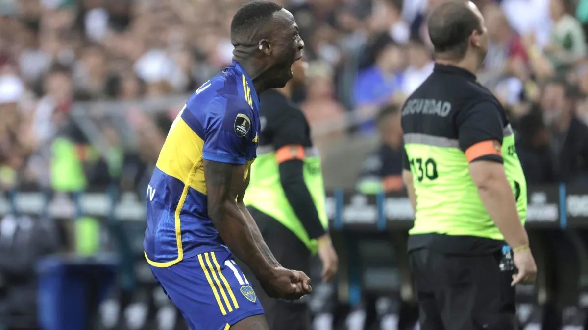 En qué equipo juega Advincula - Cuántos goles hizo Advíncula en Boca en que equipo juega advincula - Cuántos goles hizo Advíncula en Boca
