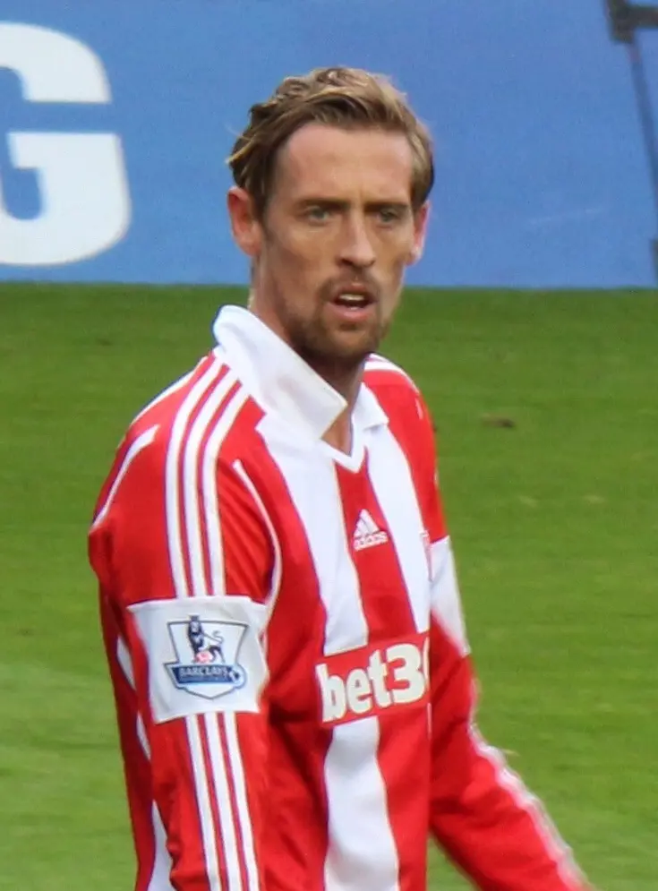 Dónde juega James Milner - Cuántos goles hizo Peter Crouch donde juega milner - Cuántos goles hizo Peter Crouch