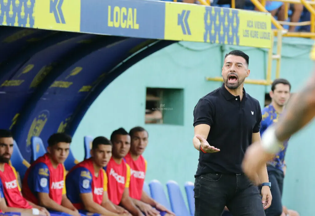 Boca Juega en Paraguay: Conoce la Trayectoria de Adrián Cubas - Dónde va a dirigir Julio César Cáceres boca juega en paraguay - Dónde va a dirigir Julio César Cáceres