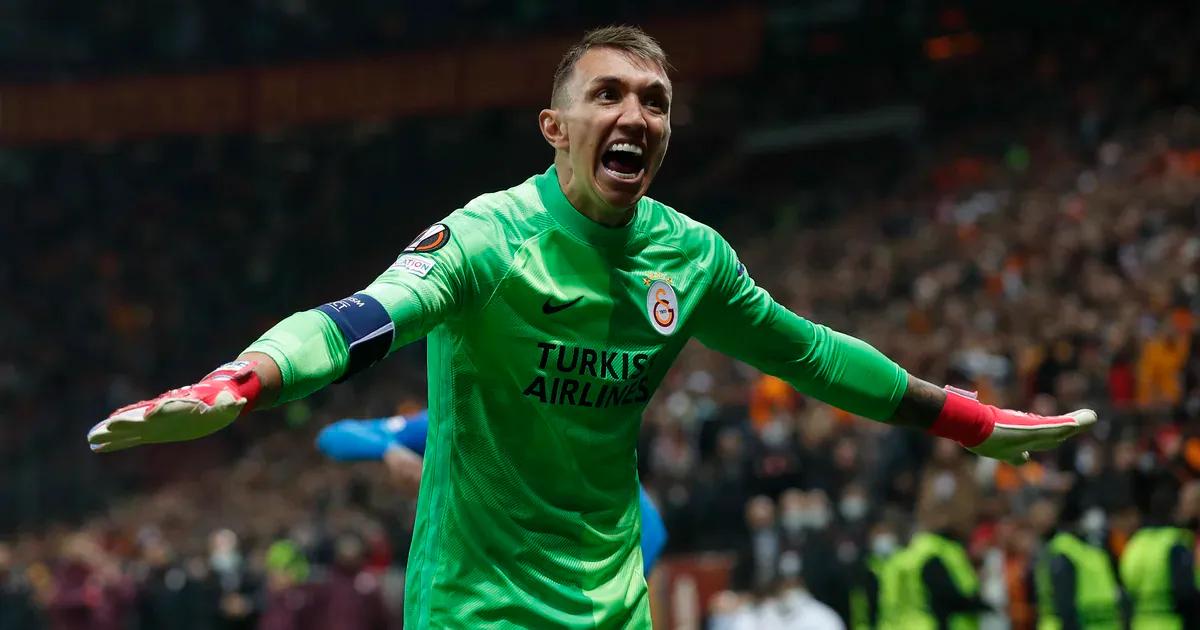 En qué equipo juega Muslera - Dónde vive Muslera en que equipo juega muslera - Dónde vive Muslera
