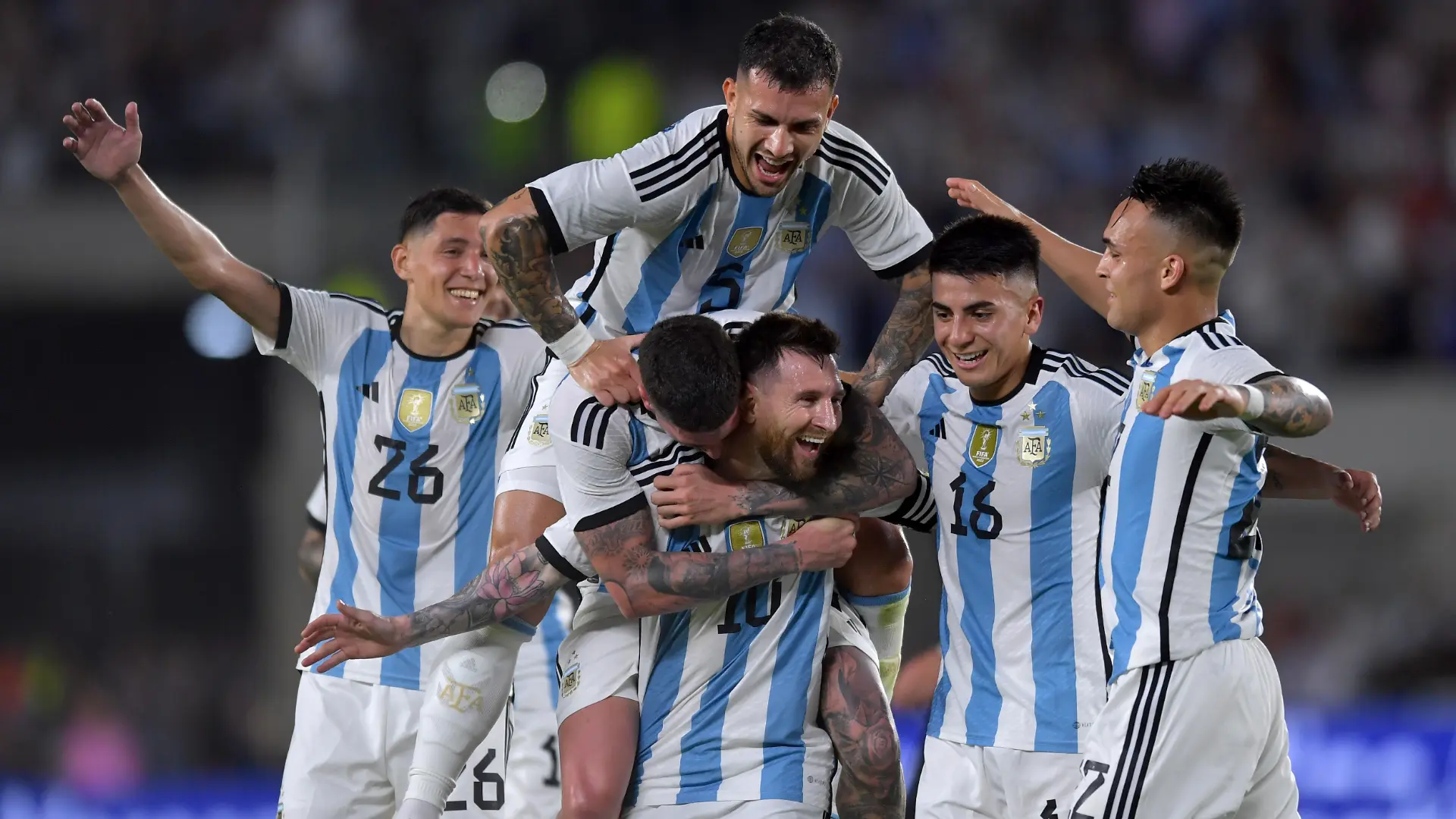 A qué hora juega la selección argentina - Horarios de los partidos - Por qué canal pasan el partido de Argentina hoy a que hora juega la selección argentina - Por qué canal pasan el partido de Argentina hoy