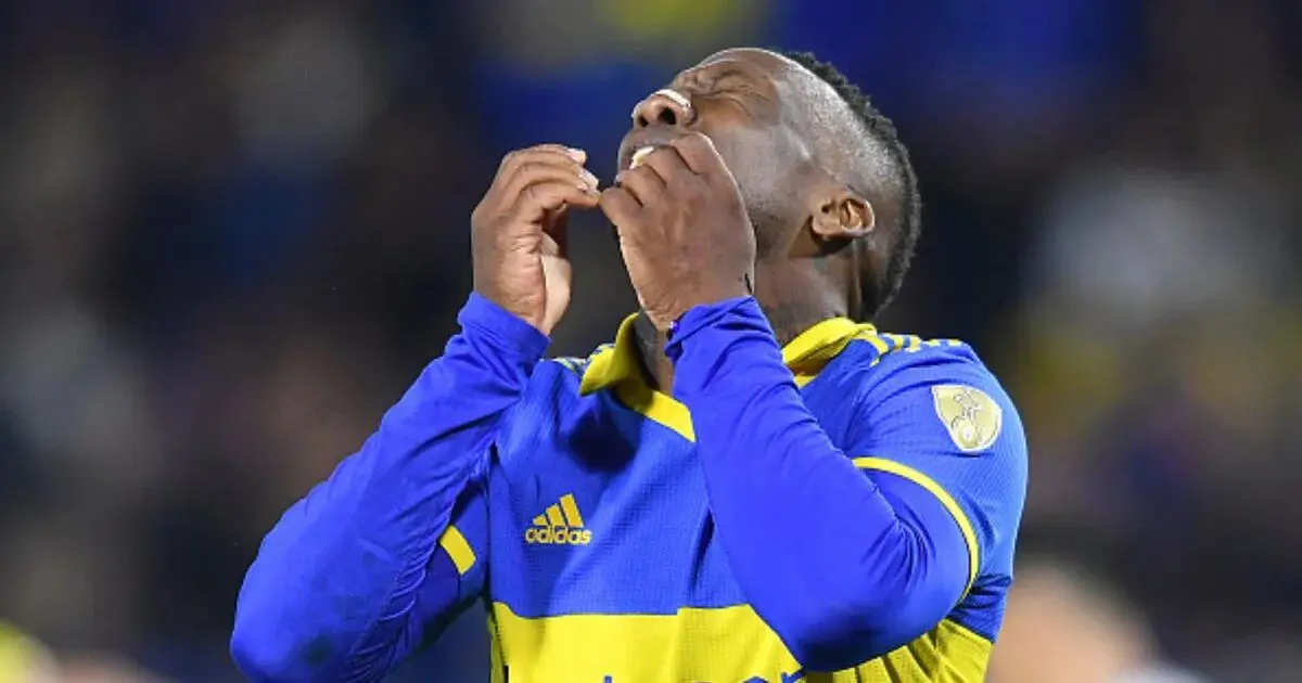Advíncula: El jugador peruano que brilla en Boca Juniors - Por qué no juega Advincula en Boca advincula donde juega - Por qué no juega Advincula en Boca