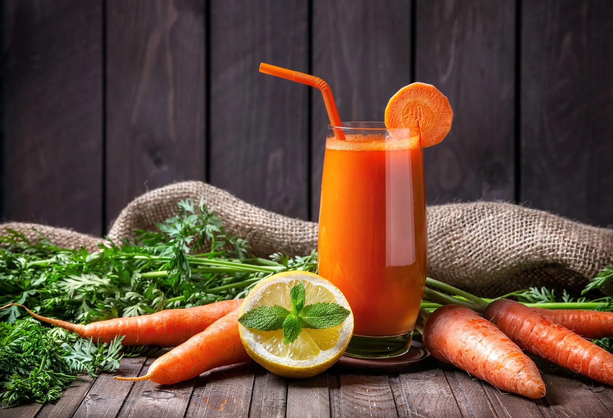 para que sirve el jugo de zanahoria con limon - Qué beneficios aporta el jugo de zanahoria con limón