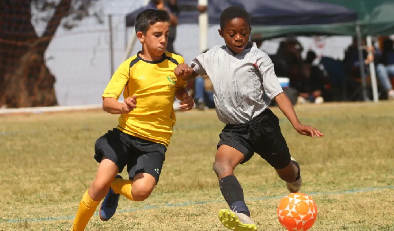 Hasta qué edad juega un futbolista - Qué edad es tarde para el fútbol hasta que edad juega un futbolista - Qué edad es tarde para el fútbol