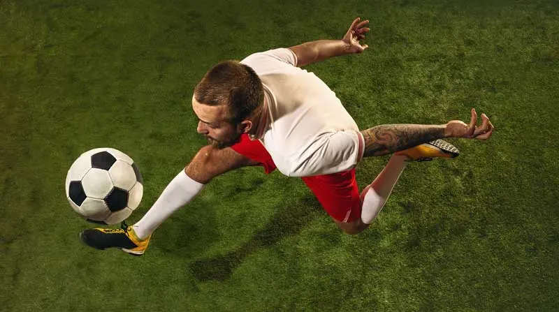 se puede jugar al futbol con arritmia - Qué empeora una arritmia cardíaca