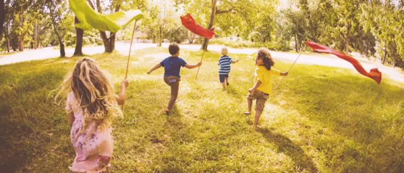 Salir a jugar: una actividad esencial para el desarrollo infantil - Qué es el derecho a jugar y divertirse salir a jugar - Qué es el derecho a jugar y divertirse