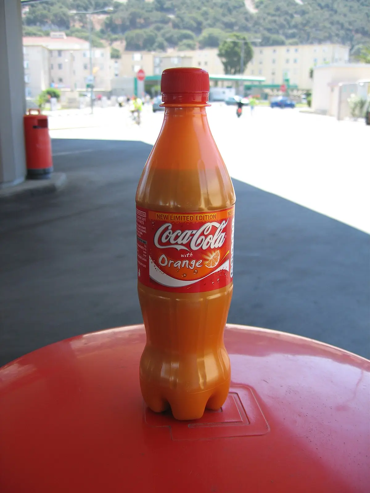 La Coca Cola Jugo: Una nueva experiencia refrescante - Qué es lo que contiene la Coca coca cola jugo - Qué es lo que contiene la Coca