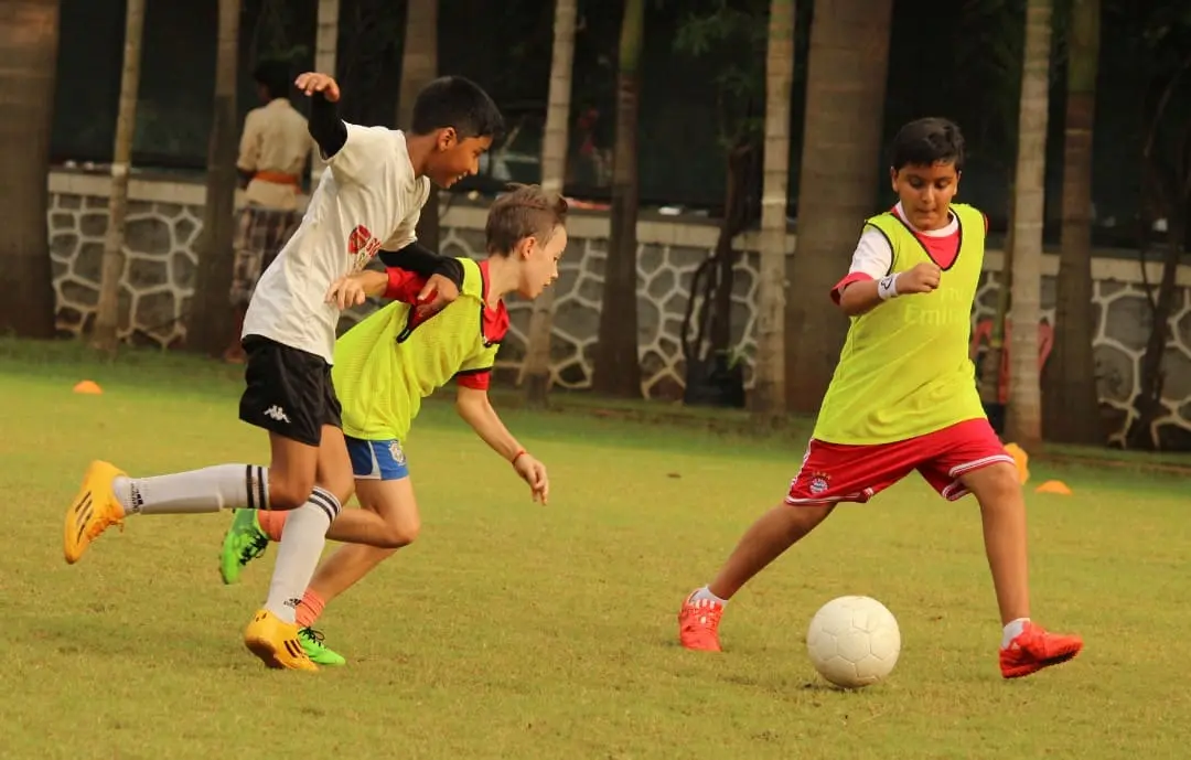Es bueno jugar fútbol: Beneficios para la salud y el bienestar - Qué pasa si juegas fútbol todos los días es bueno jugar futbol - Qué pasa si juegas fútbol todos los días