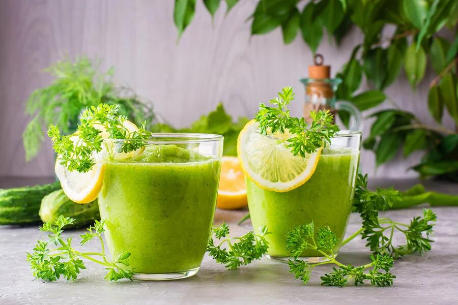 Jugo de piña, limón y apio: una bebida saludable para bajar de peso - Qué pasa si tomo jugo de piña y apio todos los días jugo de piña limon y apio - Qué pasa si tomo jugo de piña y apio todos los días