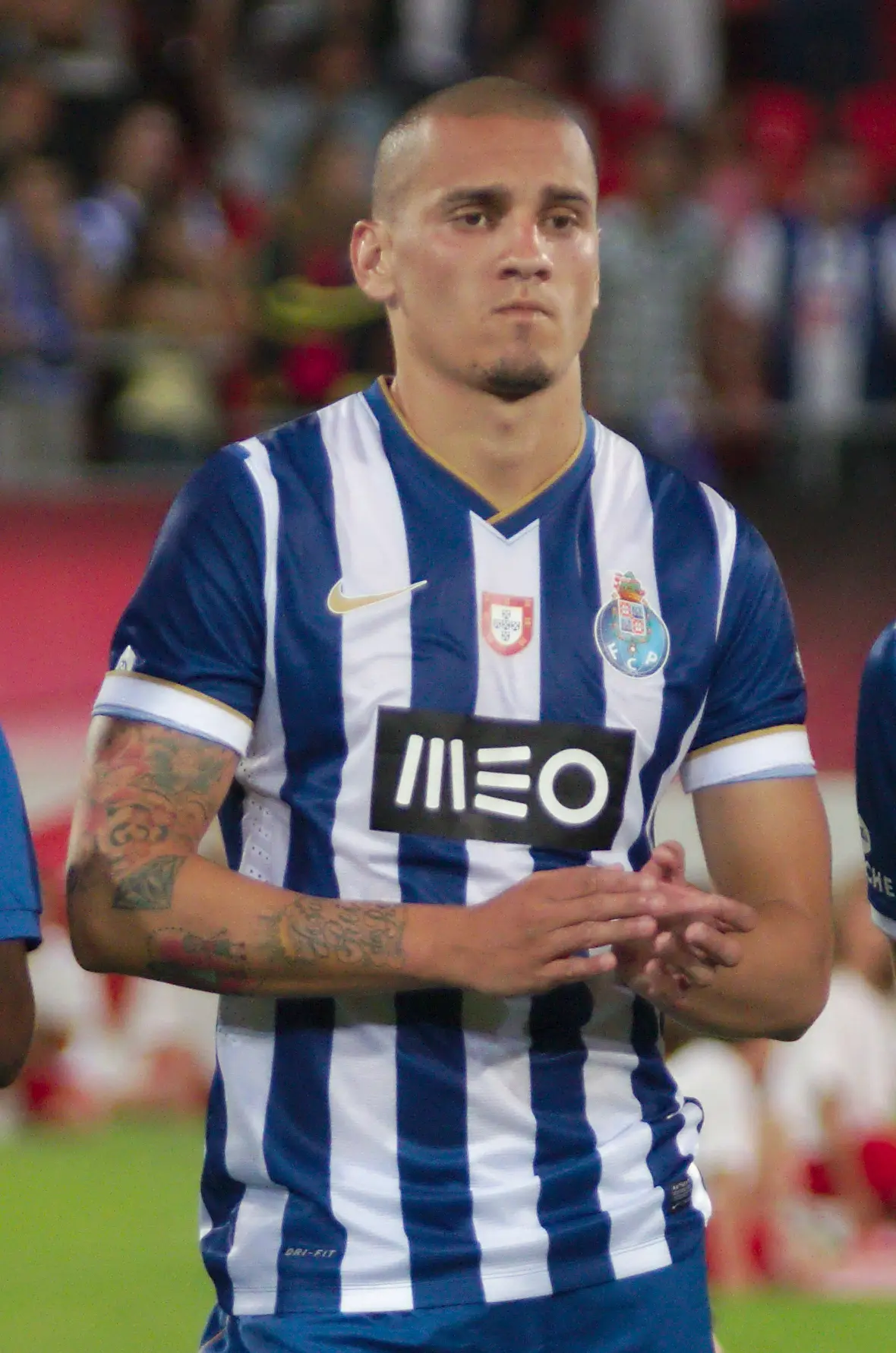 donde juega maicon - Qué posicion juega Maicon