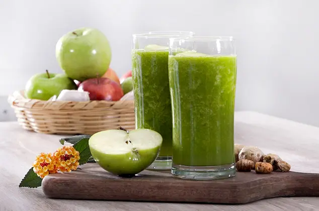 vitaminas del jugo de manzana - Qué vitaminas nos aporta la manzana