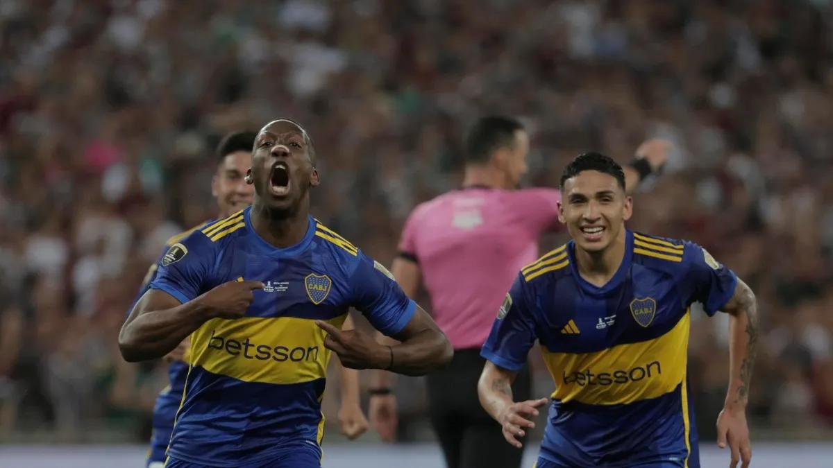 En qué equipo juega Advincula - Quién trajo a Advincula a Boca en que equipo juega advincula - Quién trajo a Advincula a Boca